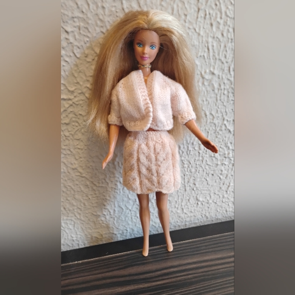 Vintage hand crochet Barbie peach skirt & sweater set
